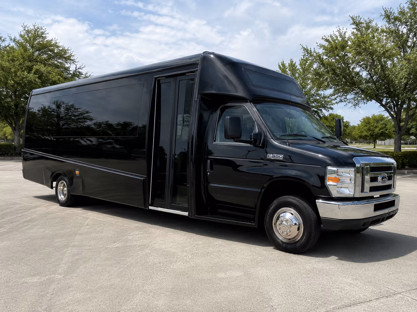college and university campus visit buses for waco area students
