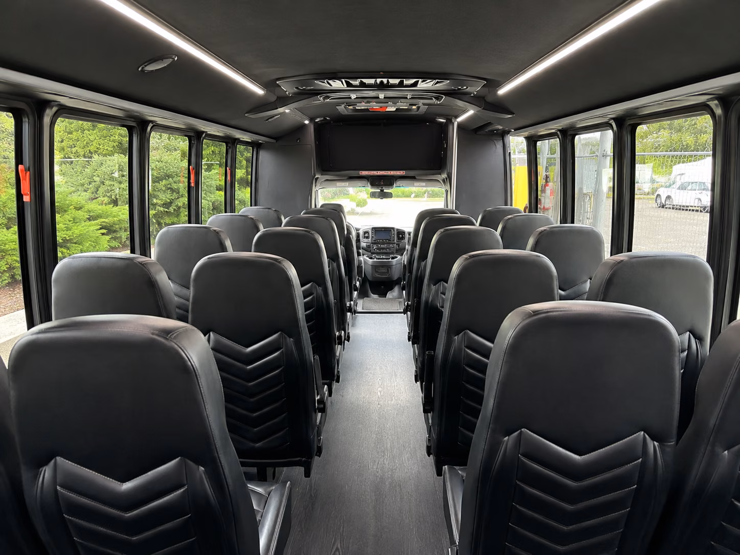 prom bus rentals serving waco venues and ballrooms