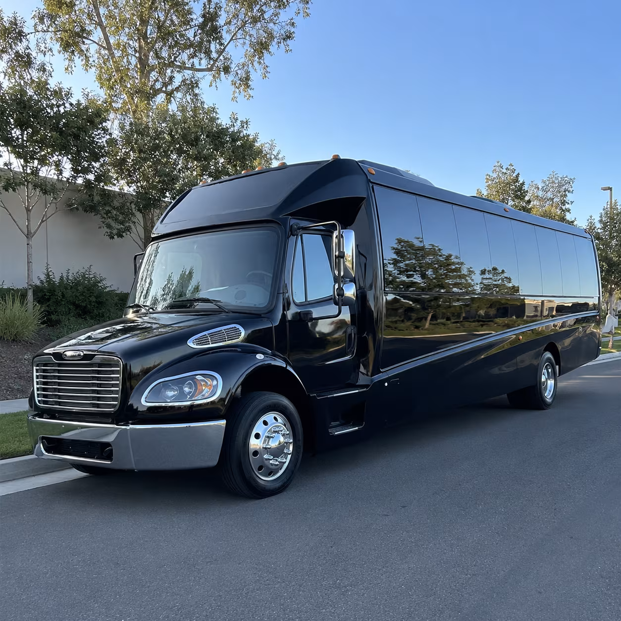 waco 30 passenger minibus